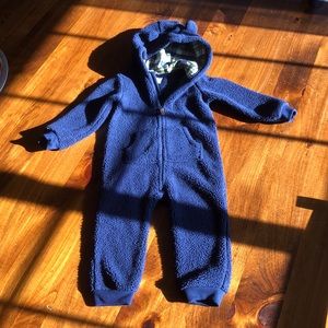 Carters Blue hooded bear Bodysuit Fall/winter cozy, fuzzy & warm for 24mo
